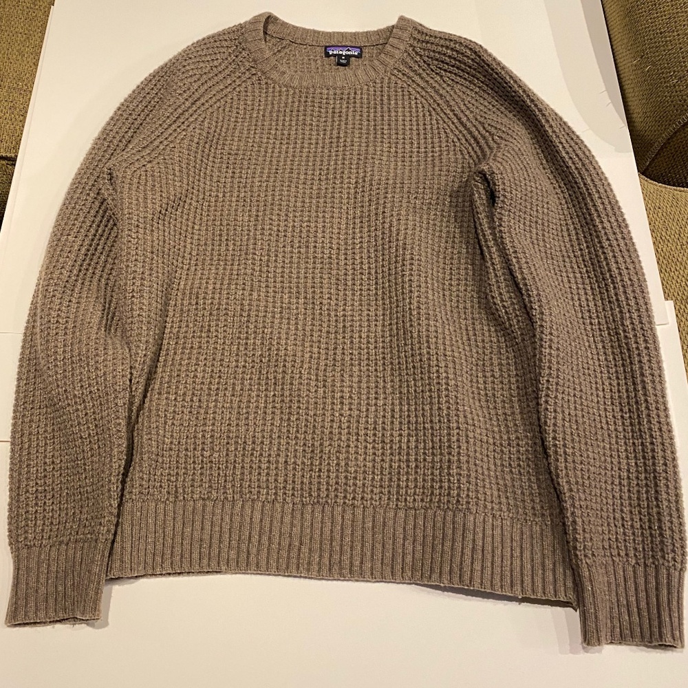 Patagonia Brown Sweater Shirt (Medium)